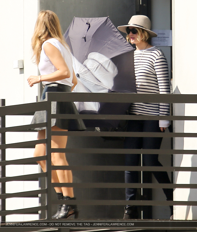 October_24_-_Leaving_a_meeting_in_LA_28129.jpg