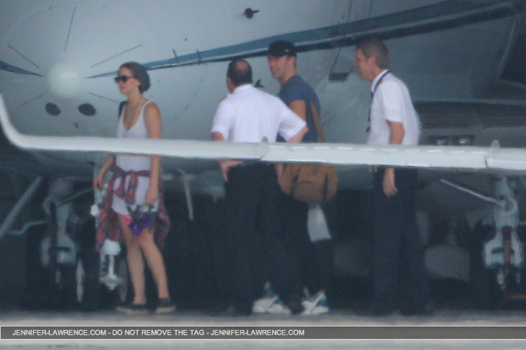 September_20_-_Arriving_in_Los_Angeles_with_Chris_Martin__281329.jpg