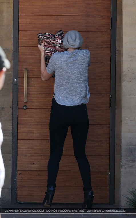 September_26_-_Arriving_at_Nobu_Resturant_in_Malibu_28329.jpg