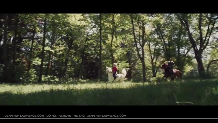 Serena_Official_Trailer_US__281329.jpg