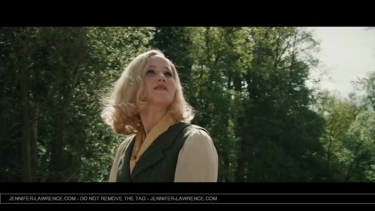 Serena_Official_Trailer_US__2824129.jpg