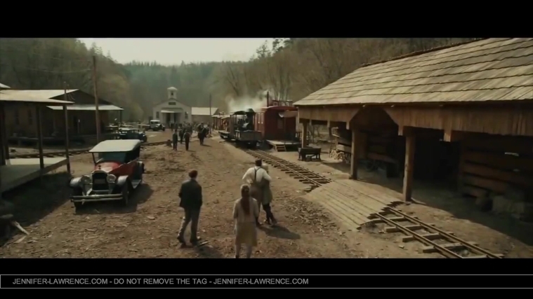 Serena_Official_Trailer_US__2825029.jpg