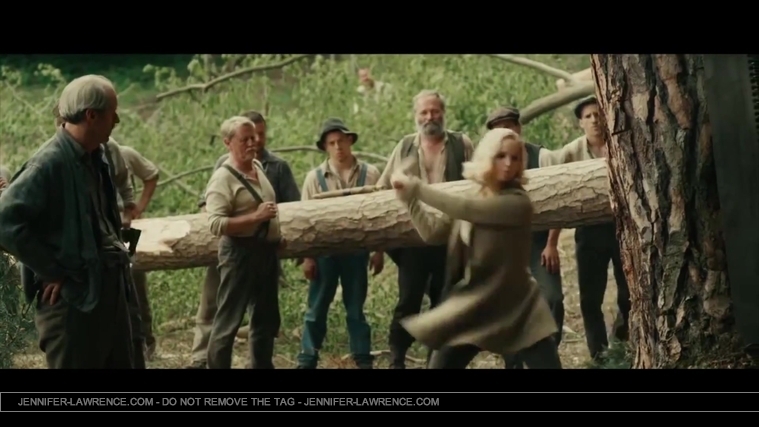 Serena_Official_Trailer_US__2828129.jpg