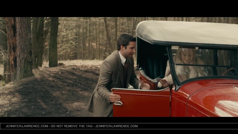 Serena_clip_-_Bradley_Cooper___Jennifer_Lawrence_051.jpg