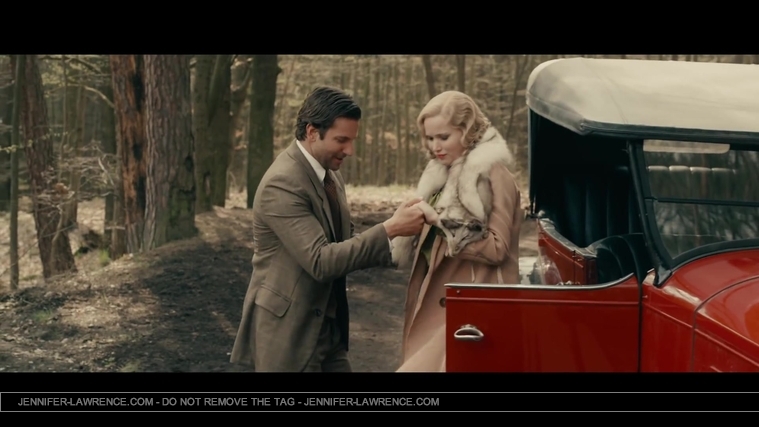 Serena_clip_-_Bradley_Cooper___Jennifer_Lawrence_068.jpg