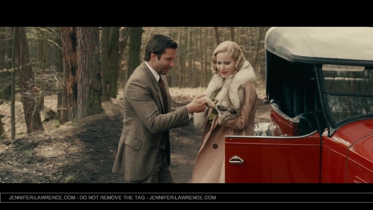 Serena_clip_-_Bradley_Cooper___Jennifer_Lawrence_069.jpg