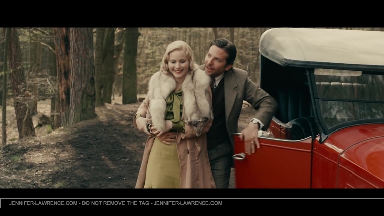 Serena_clip_-_Bradley_Cooper___Jennifer_Lawrence_075.jpg