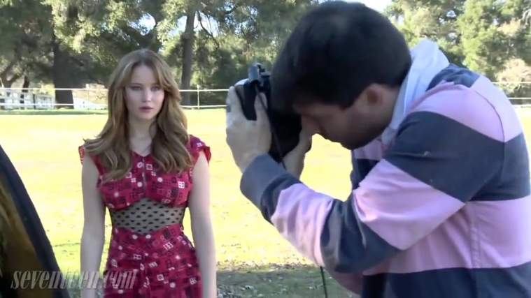 Seventeen_28April_201229_5BBehind_the_Scenes5D_283129.jpg
