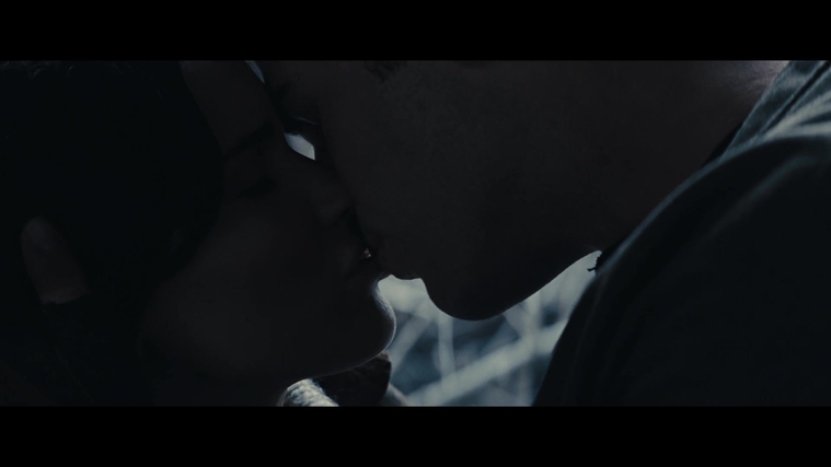 The_Hunger_Games_Catching_Fire_2013_1080p_BluRay_x264_AAC_-_Ozlem_00341.jpg