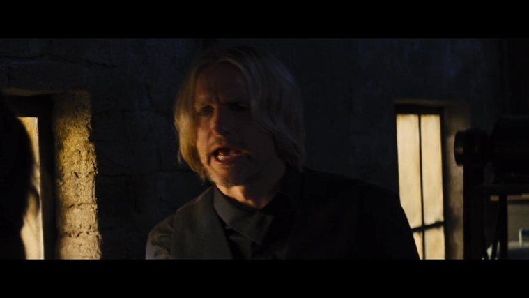 The_Hunger_Games_Catching_Fire_2013_1080p_BluRay_x264_AAC_-_Ozlem_01744.jpg