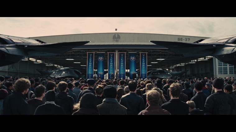 The_Hunger_Games_Catching_Fire_2013_1080p_BluRay_x264_AAC_-_Ozlem_01897.jpg