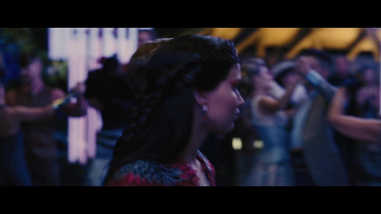 The_Hunger_Games_Catching_Fire_2013_1080p_BluRay_x264_AAC_-_Ozlem_02300.jpg