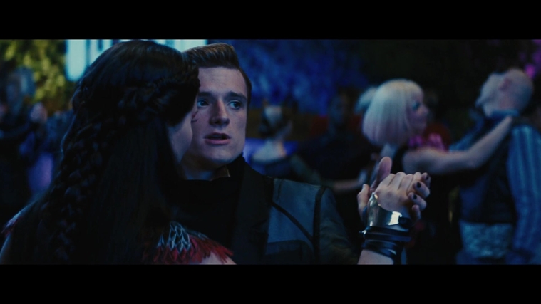 The_Hunger_Games_Catching_Fire_2013_1080p_BluRay_x264_AAC_-_Ozlem_02320.jpg