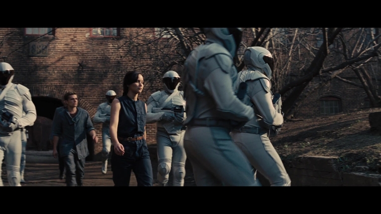 The_Hunger_Games_Catching_Fire_2013_1080p_BluRay_x264_AAC_-_Ozlem_04078.jpg