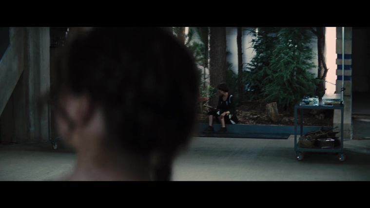 The_Hunger_Games_Catching_Fire_2013_1080p_BluRay_x264_AAC_-_Ozlem_05104.jpg