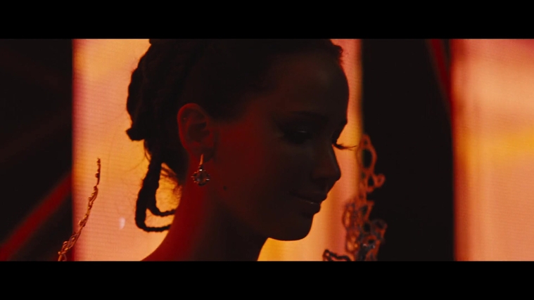 The_Hunger_Games_Catching_Fire_2013_1080p_BluRay_x264_AAC_-_Ozlem_05969.jpg