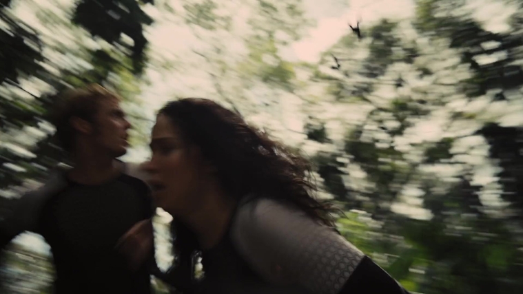 The_Hunger_Games_Catching_Fire_2013_1080p_BluRay_x264_AAC_-_Ozlem_09444.jpg