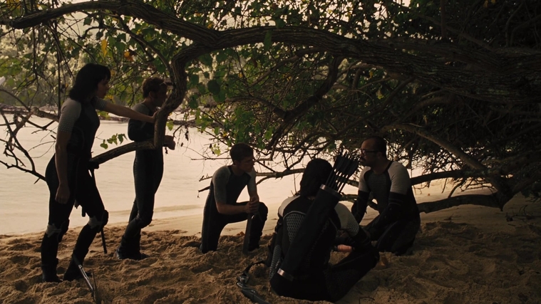 The_Hunger_Games_Catching_Fire_2013_1080p_BluRay_x264_AAC_-_Ozlem_09701.jpg