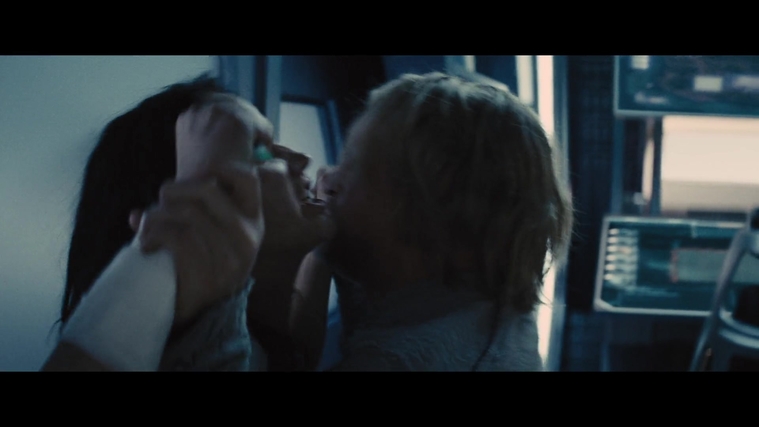 The_Hunger_Games_Catching_Fire_2013_1080p_BluRay_x264_AAC_-_Ozlem_10897.jpg