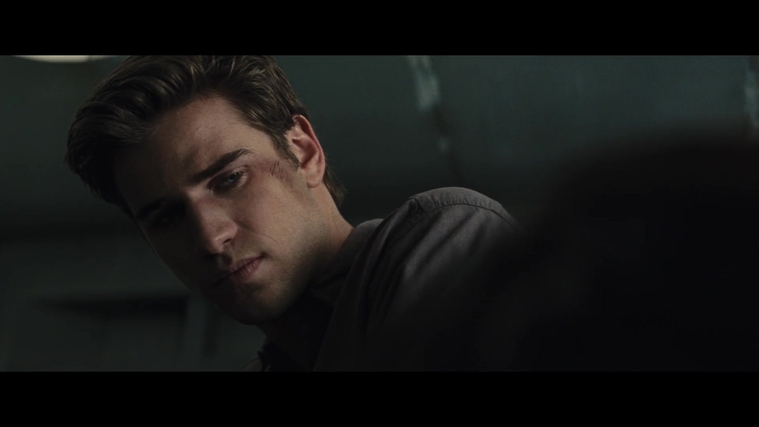 The_Hunger_Games_Catching_Fire_2013_1080p_BluRay_x264_AAC_-_Ozlem_11033.jpg