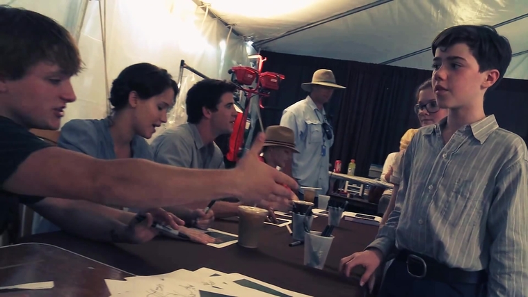 The_Hunger_Games__Catching_Fire_28Behind_the_Scenes29_281329.jpg