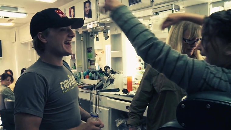 The_Hunger_Games__Catching_Fire_28Behind_the_Scenes29_2831129.jpg
