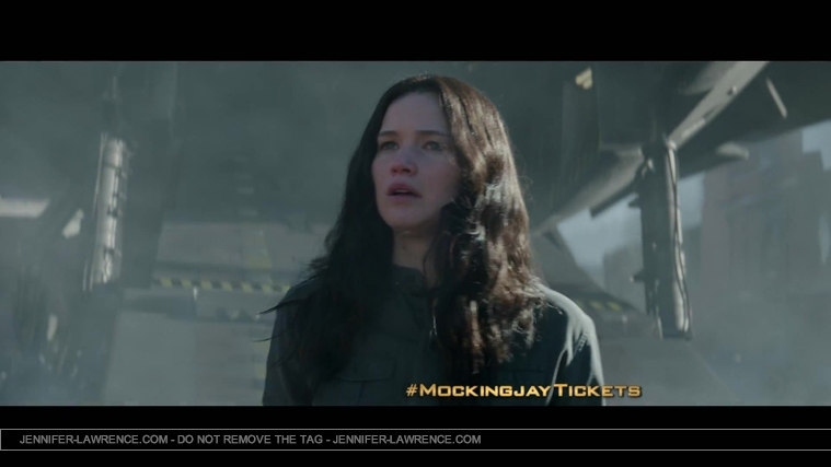 The_Hunger_Games__Mockingjay_Part_1_-_22Return_to_District_1222_063.jpg