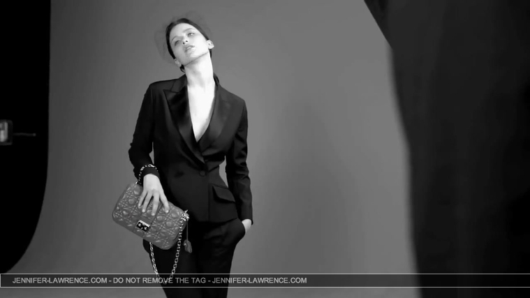 The_Making_of_the_Miss_Dior_Bag_ad_campaign_ft__Jennifer_Lawrence_2813229.jpg