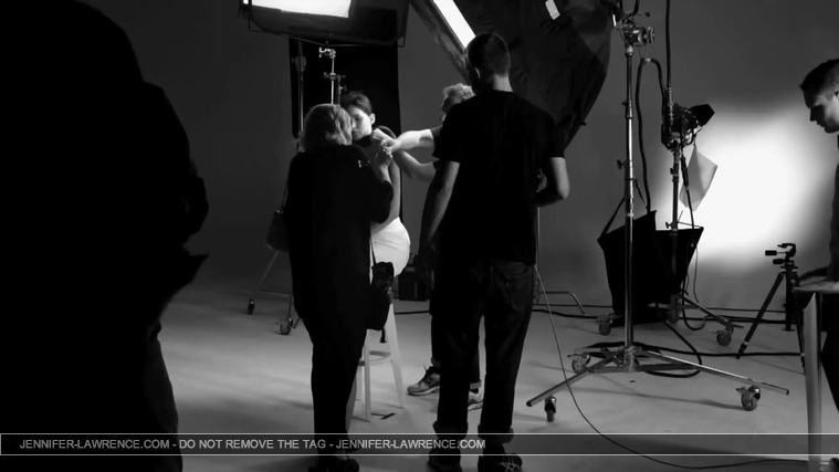 The_Making_of_the_Miss_Dior_Bag_ad_campaign_ft__Jennifer_Lawrence_2816329.jpg