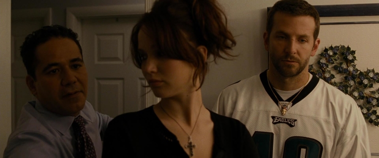 The_Silver_Linings_Playbook_CAPTURES_285129.jpg