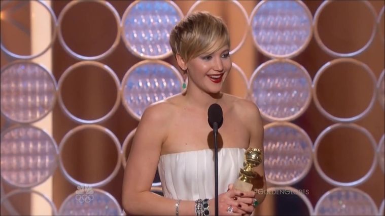 Winning_a_Golden_Globe_for_Best_Supporting_Actress__2811329.jpg