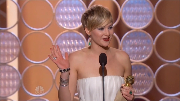Winning_a_Golden_Globe_for_Best_Supporting_Actress__2812929.jpg