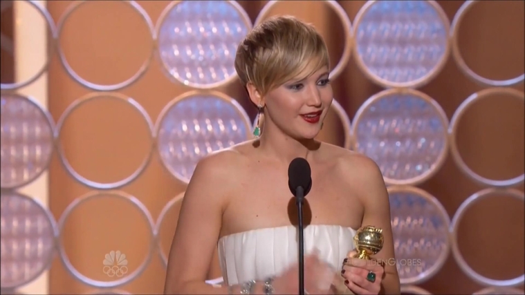 Winning_a_Golden_Globe_for_Best_Supporting_Actress__2813129.jpg