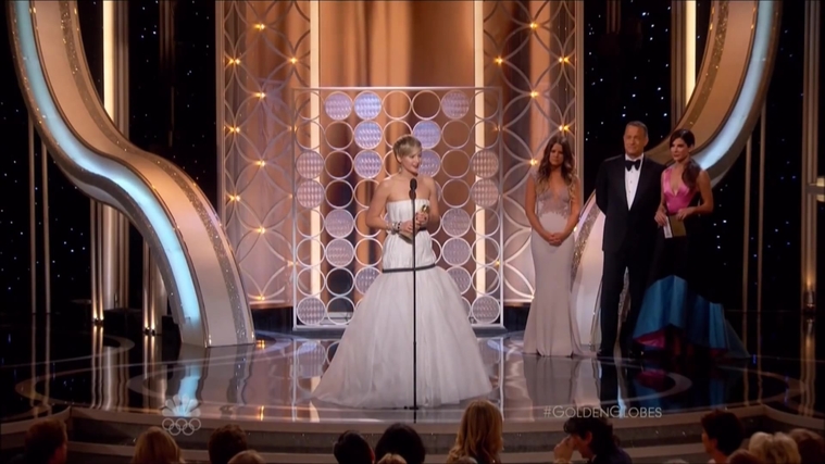 Winning_a_Golden_Globe_for_Best_Supporting_Actress__2814429.jpg