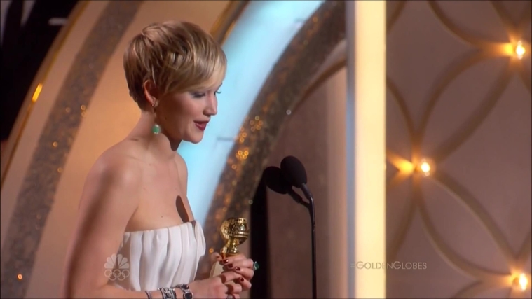 Winning_a_Golden_Globe_for_Best_Supporting_Actress__2815629.jpg
