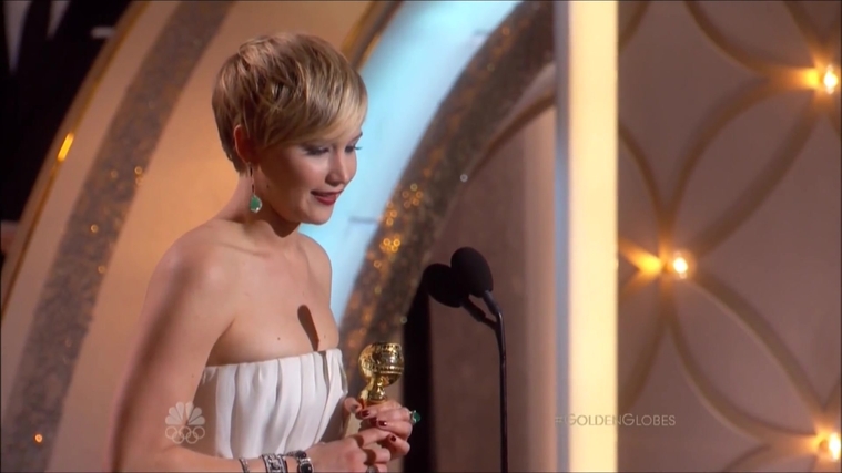 Winning_a_Golden_Globe_for_Best_Supporting_Actress__2816229.jpg
