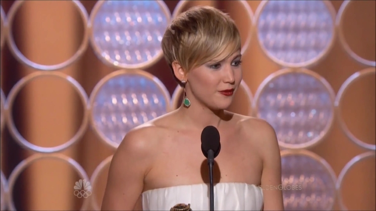 Winning_a_Golden_Globe_for_Best_Supporting_Actress__2818529.jpg