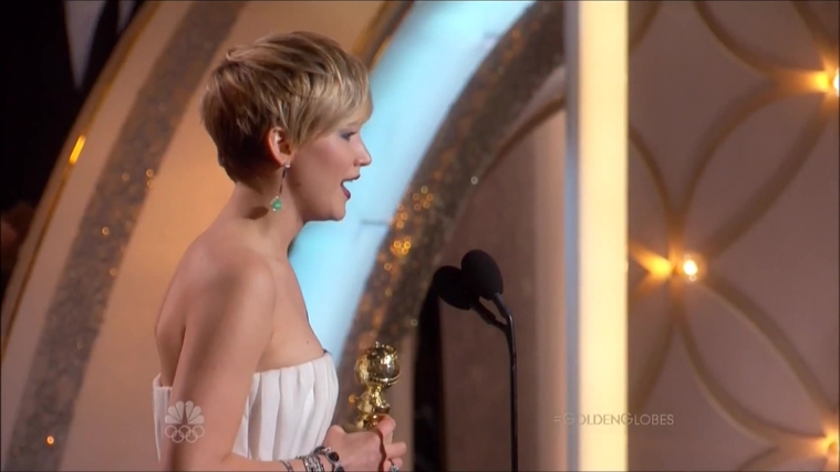 Winning_a_Golden_Globe_for_Best_Supporting_Actress__2819629.jpg