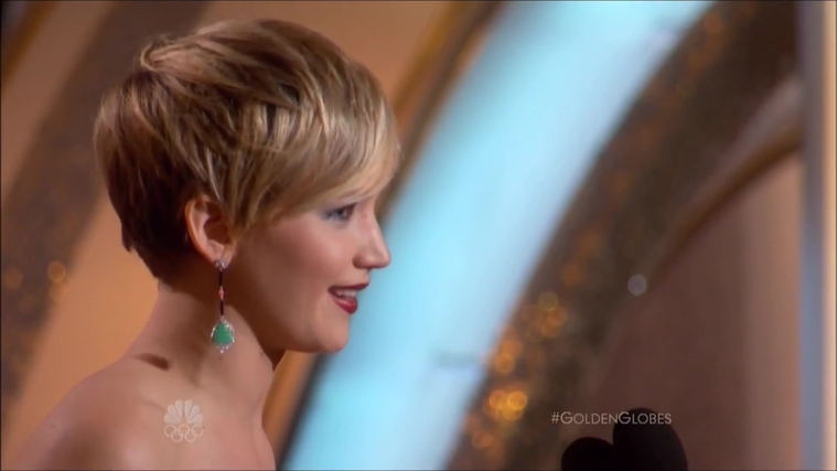 Winning_a_Golden_Globe_for_Best_Supporting_Actress__2823729.jpg
