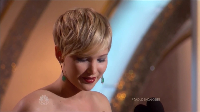 Winning_a_Golden_Globe_for_Best_Supporting_Actress__2824429.jpg