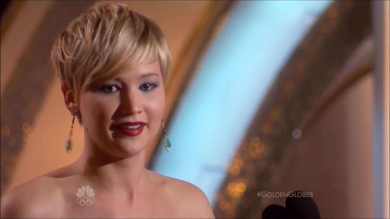 Winning_a_Golden_Globe_for_Best_Supporting_Actress__2826029.jpg