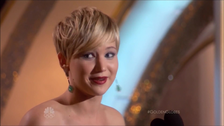 Winning_a_Golden_Globe_for_Best_Supporting_Actress__2827029.jpg