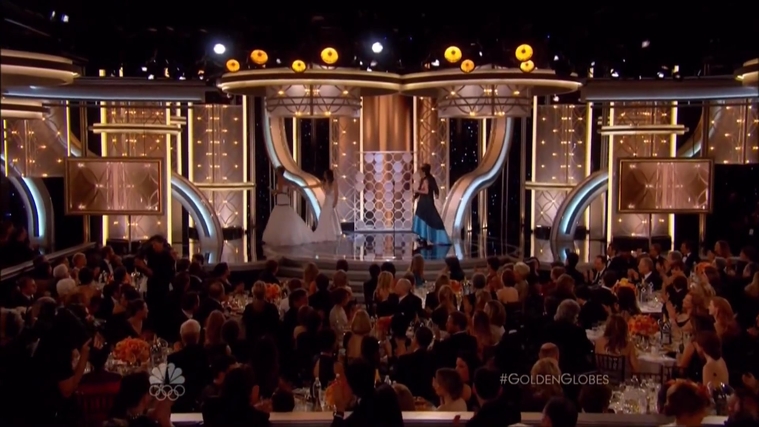 Winning_a_Golden_Globe_for_Best_Supporting_Actress__2829429.jpg
