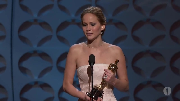 Winning_a_Oscar_for_Best_Actress_2813329.jpg