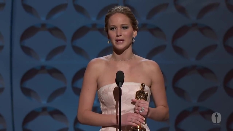 Winning_a_Oscar_for_Best_Actress_2814129.jpg