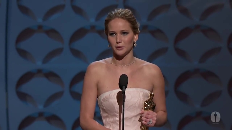 Winning_a_Oscar_for_Best_Actress_2815129.jpg