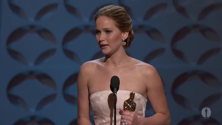 Winning_a_Oscar_for_Best_Actress_2817129.jpg
