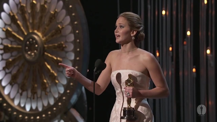 Winning_a_Oscar_for_Best_Actress_2818229.jpg