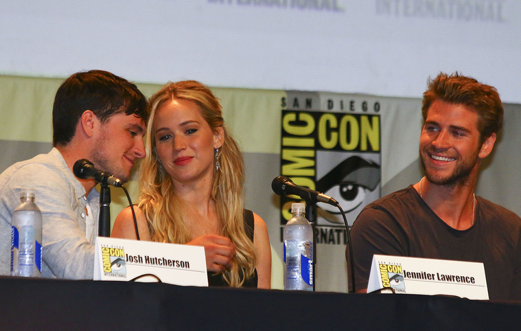 X_July_9_-__International_Comic_Con_-___The_Hunger_Games__Mockingjay_Part_2___281829.jpg