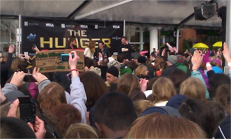 seattlehungergamestour_liajenniferjosh_laughing.jpg